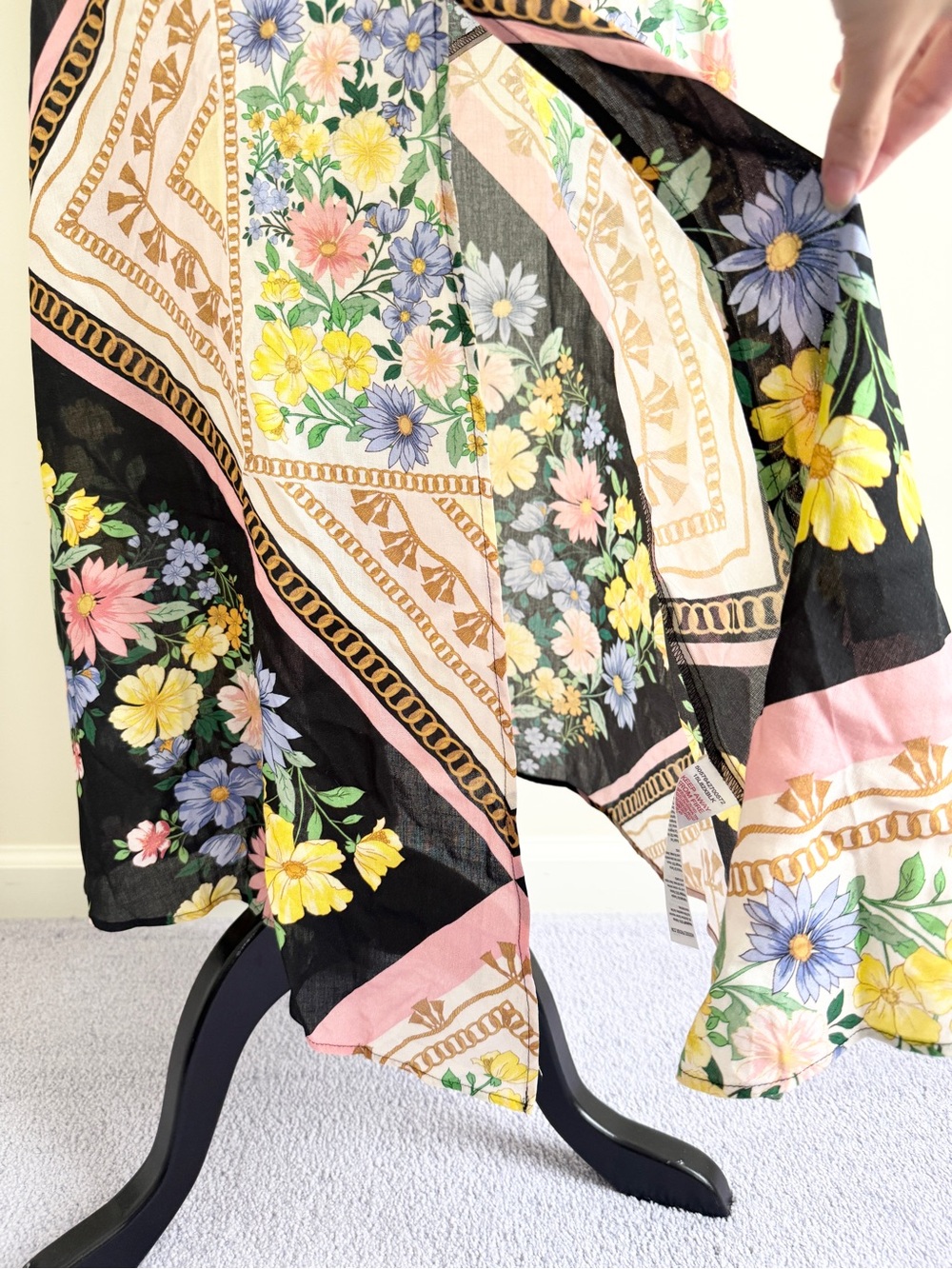 Miss Selfridge Floral Skirt Black Multi Size 6 NWT Flaws career - Picture 3 of 8